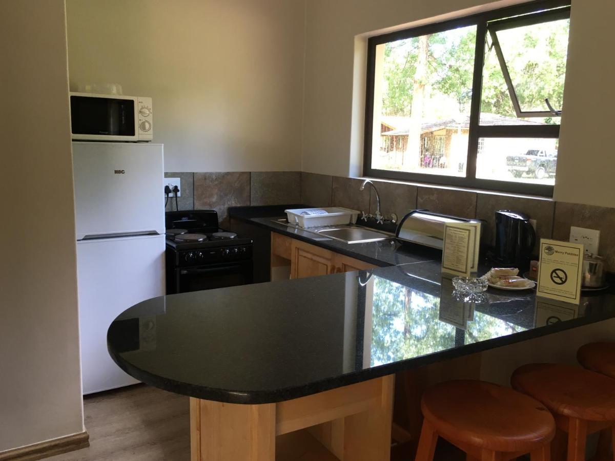 Merry Pebbles Resort Sabie Luaran gambar