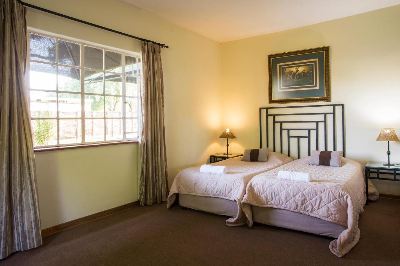 Merry Pebbles Resort Sabie Luaran gambar