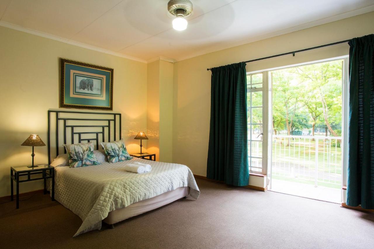 Merry Pebbles Resort Sabie Luaran gambar