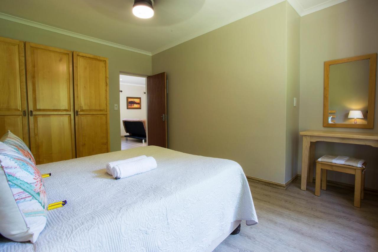 Merry Pebbles Resort Sabie Luaran gambar